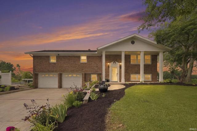 2485 E Metz, Angola, IN 46703