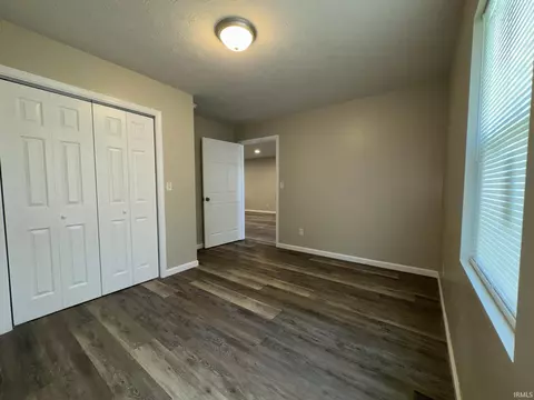 Bedroom - 292 294 Ross St, Mitchell, IN 47446 photo 3 of 3