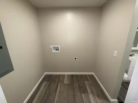 292 294 Ross St, Mitchell, IN 47446 photo 8