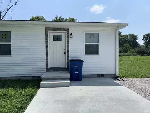 Exterior - 292 294 Ross St, Mitchell, IN 47446 photo 4 of 5