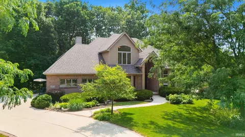 2804 Cliffwood Ln, Fort Wayne, IN 46825