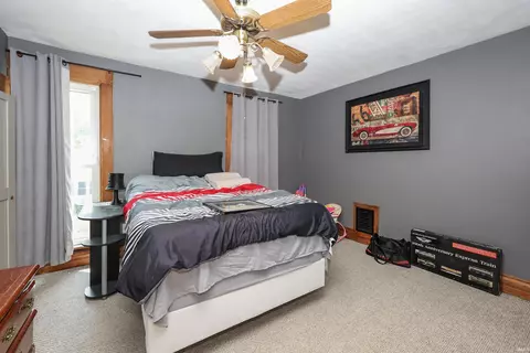 Bedroom - 500 E King St, Garrett, IN 46738 photo 3 of 4