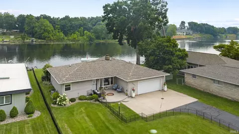 29453 River Shore Ests, Elkhart, IN 46516