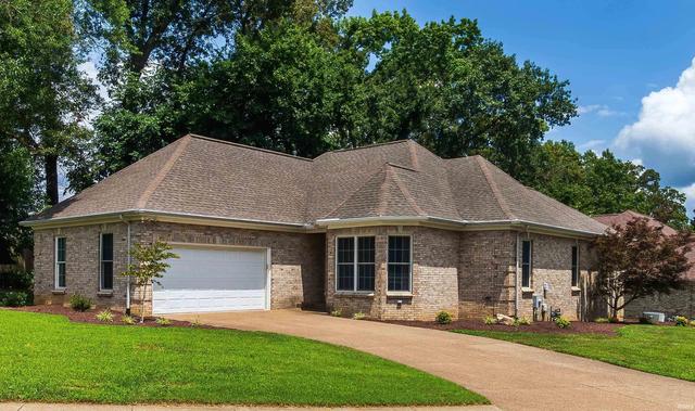 2530 Beaumont Dr, Evansville, IN 47725