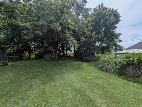 Exterior - 9 E Flora St, Washington, IN 47501 photo 8 of 12
