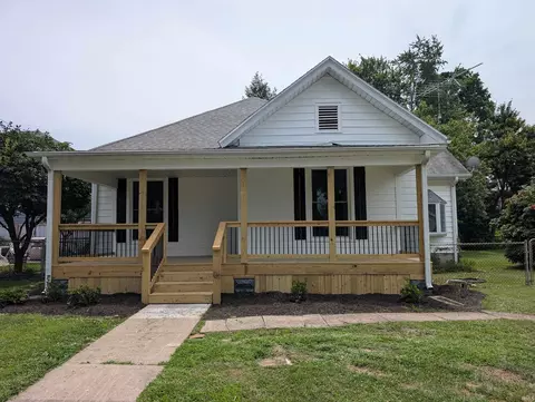 Exterior - 9 E Flora St, Washington, IN 47501 photo 2 of 12