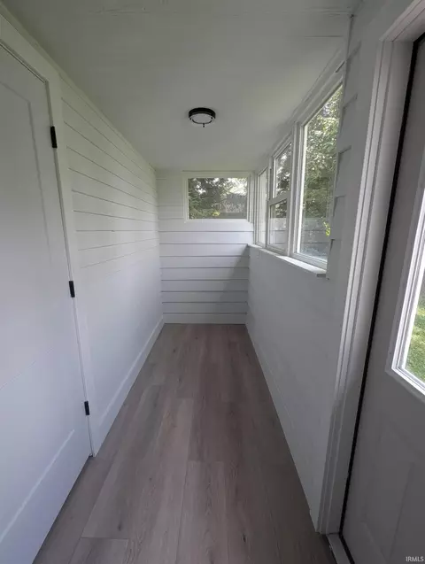 Entry Way - 9 E Flora St, Washington, IN 47501 photo 2 of 2