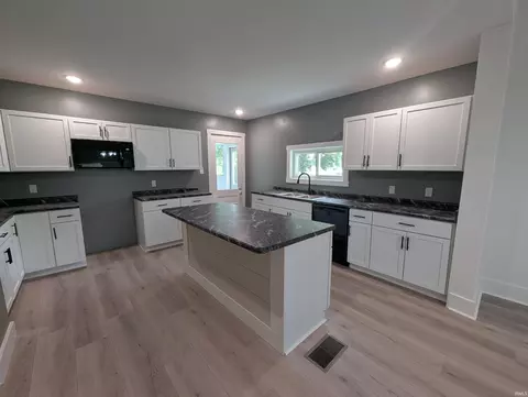 Other - 9 E Flora St, Washington, IN 47501 photo 4 of 9