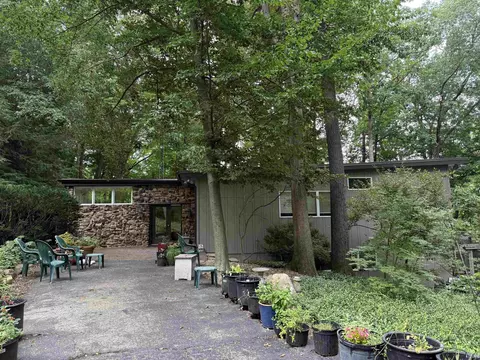 230 Spring Valley Ln, West Lafayette, IN 47906