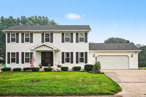 10869 Del Rey Dr, Osceola, IN 46561