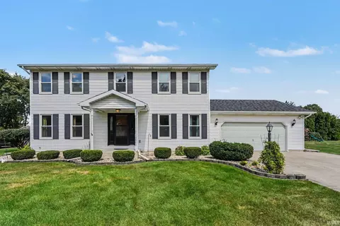 10869 Del Rey Dr, Osceola, IN 46561