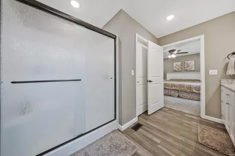 Bath - 309 S Spring St, Odon, IN 47562 photo 5 of 5
