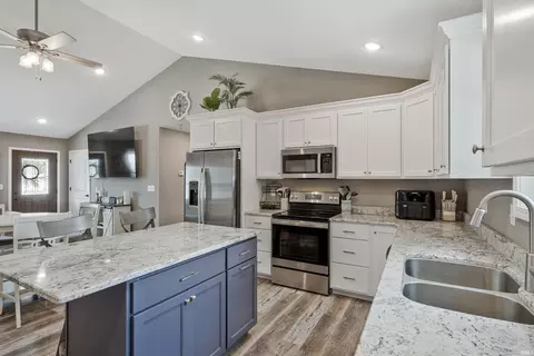 Kitchen - 309 S Spring St, Odon, IN 47562 photo 2 of 6