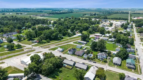 View/Area - 309 S Spring St, Odon, IN 47562 photo 3 of 4
