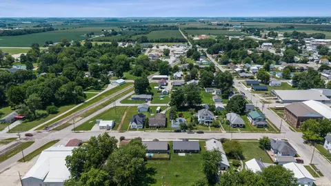 View/Area - 309 S Spring St, Odon, IN 47562 photo 4 of 4