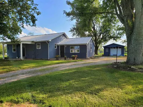 1499 Rockport Rd, Boonville, IN 47601