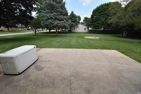 Exterior - 201 E Maple St, Fowler, IN 47944 photo 3 of 5