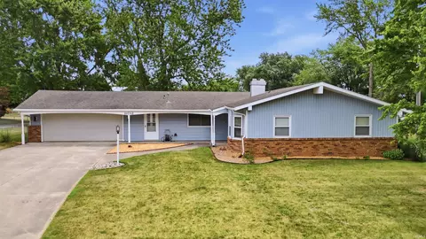 11712 Roberts Rd, Harlan, IN 46743