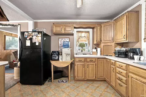Kitchen - 68 W 150 S, Bringhurst, IN 46913 photo 1 of 4