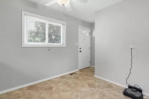 Entry Way - 15525 Darden Rd, Granger, IN 46530 photo 2 of 2