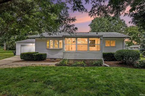 Exterior - 15525 Darden Rd, Granger, IN 46530 photo 3 of 6