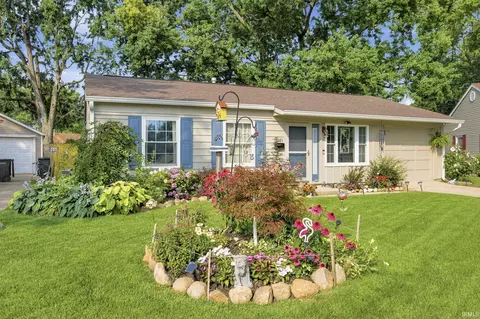 2321 Dakota Dr, Lafayette, IN 47909