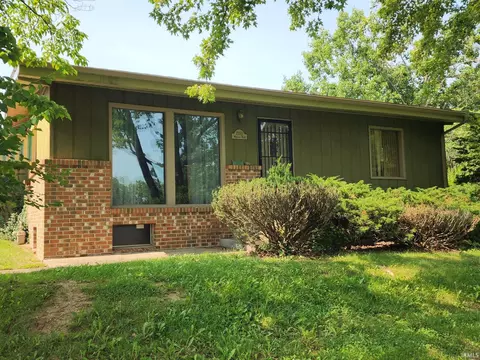 2110 E Westgate Dr, Logansport, IN 46947