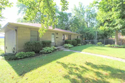 801 Burlington Ave, Frankfort, IN 46041