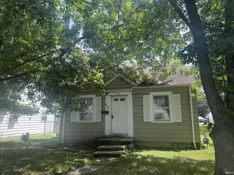 4125 Warsaw St, Fort Wayne, IN 46806
