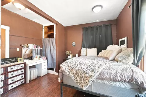 Bedroom - 602 S Wayne St, Hamilton, IN 46742 photo 1 of 4