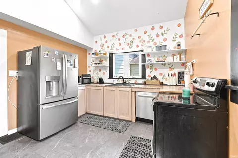 Kitchen - 602 S Wayne St, Hamilton, IN 46742 photo 2 of 4
