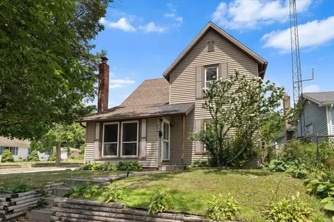 234 W Lawrence St, Mishawaka, IN 46545