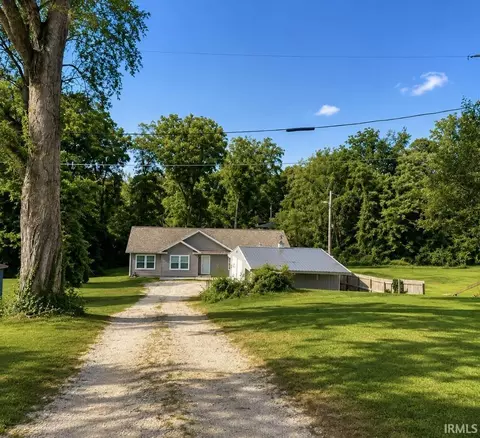 1319 W Commerce St, Brownstown, IN 47220