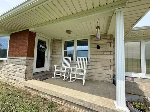 Exterior - 8842 S 450 E Rd, Ferdinand, IN 47532 photo 3 of 12