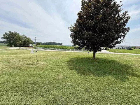 Exterior - 8842 S 450 E Rd, Ferdinand, IN 47532 photo 11 of 12
