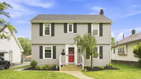 1709 Curdes Ave, Fort Wayne, IN 46805