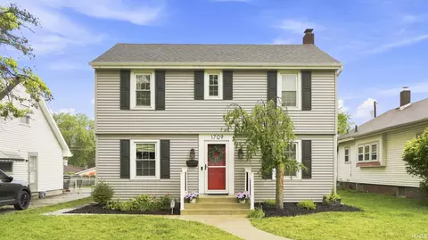 1709 Curdes Ave, Fort Wayne, IN 46805
