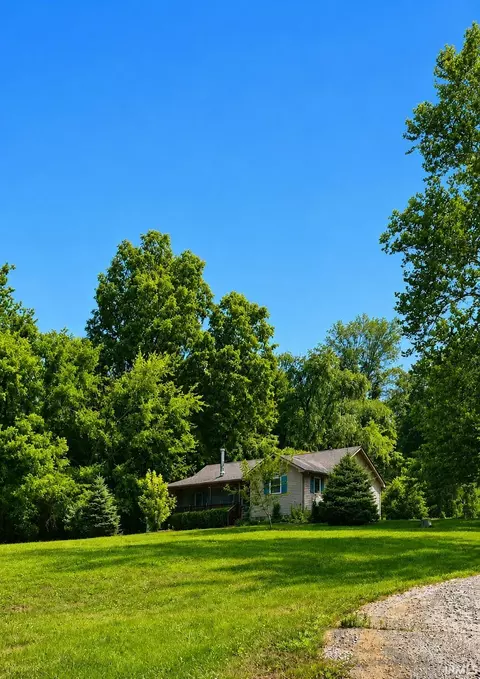 4687 Buffalo Ln, Martinsville, IN 46151