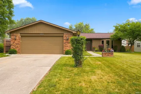 3519 Windlass Ct, Fort Wayne, IN 46815