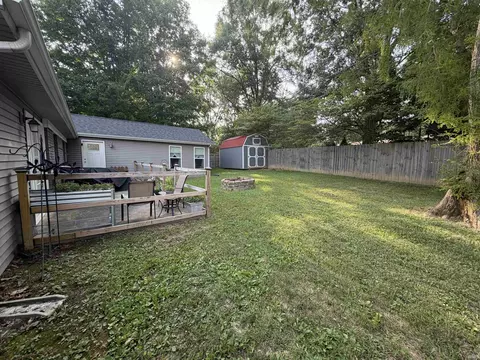 Exterior - 525 Circle Dr, Fairmount, IN 46928 photo 5 of 5