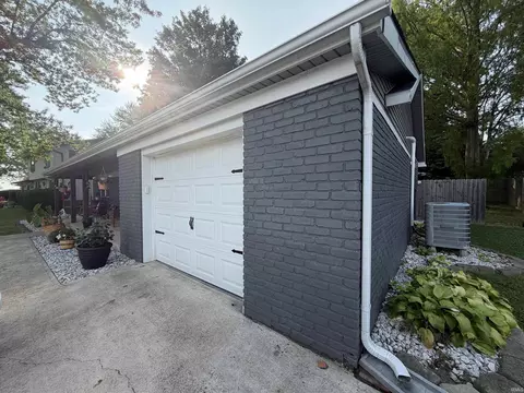 Exterior - 525 Circle Dr, Fairmount, IN 46928 photo 3 of 5