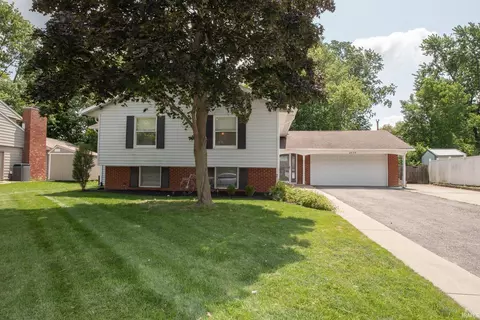2834 Barlow St, West Lafayette, IN 47906