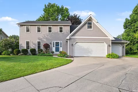 2717 Belknap Ln, Mishawaka, IN 46544