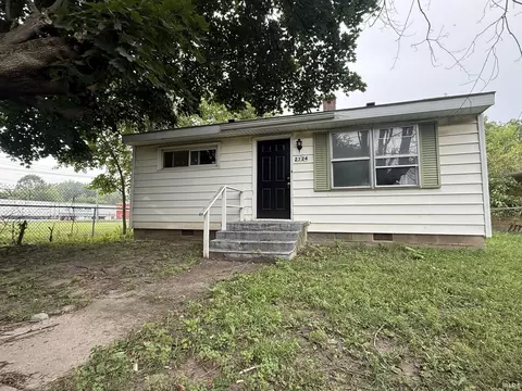 2324 25 Th, Fort Wayne, IN 46807