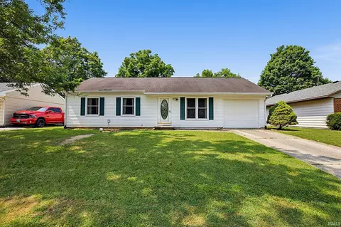 729 Beech Ln, Gas City, IN 46933