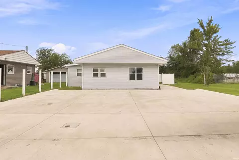 3109 Oxford St, Fort Wayne, IN 46806