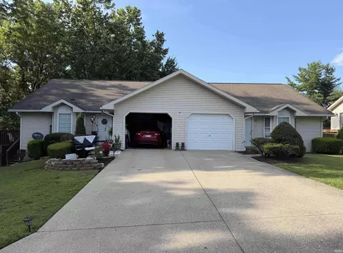 118 W 120 W White Pine Dr, Santa Claus, IN 47579