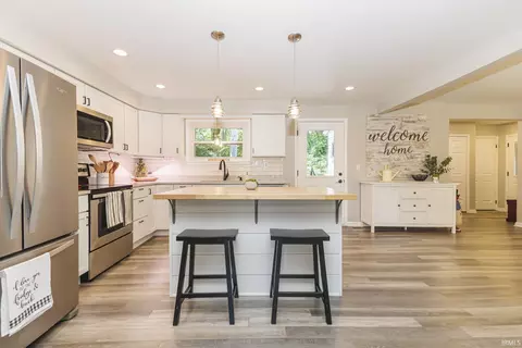 Kitchen - 201 E Davidson St, Muncie, IN 47303 photo 1 of 5