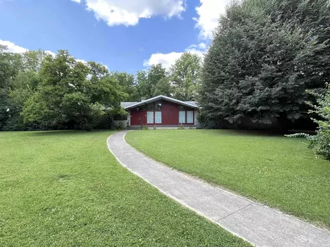 807 Heaston St, Winchester, IN 47394
