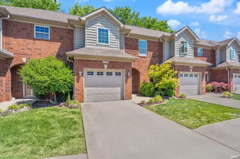 615 Knob Hill Rd, New Albany, IN 47150